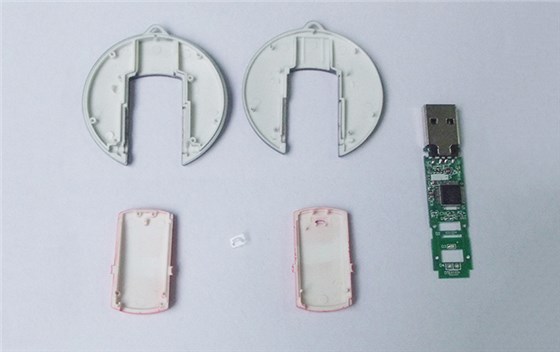 圓形U盤外殼注塑加工案例U132 做u盤外殼廠家